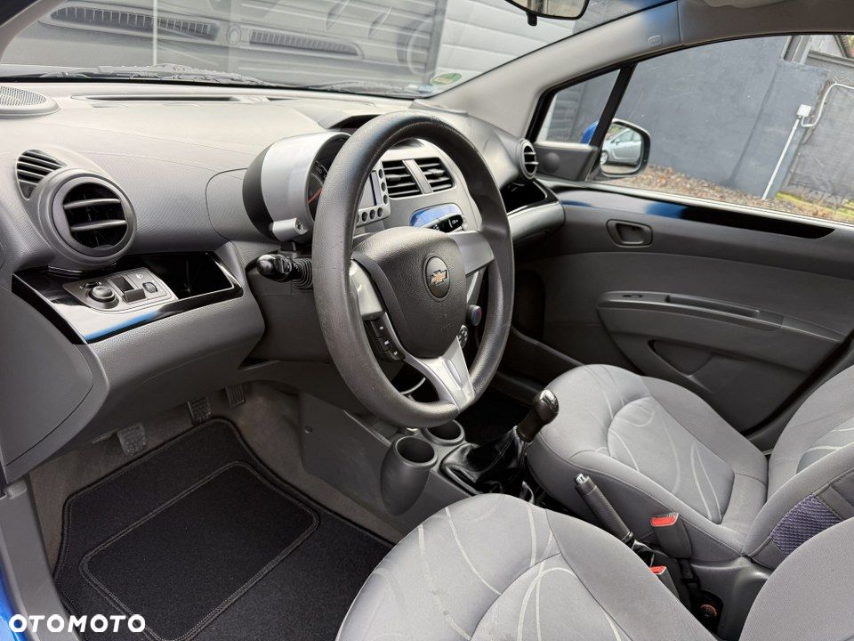 Chevrolet Spark 1.2 LT+ - 17