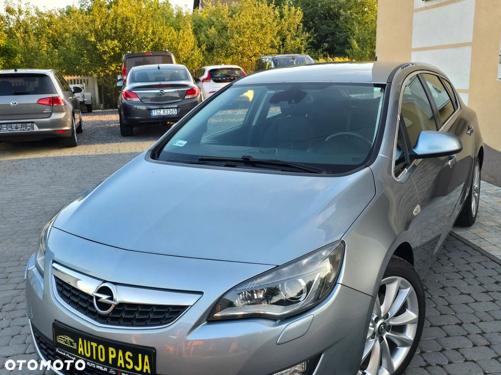 Opel Astra 2.0 CDTI Cosmo - 5
