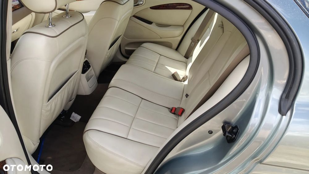 Jaguar S-Type 2.7 Twin Turbo Executive - 19