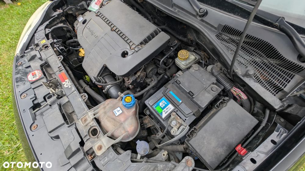 Fiat Punto 1.3 Multijet - 18