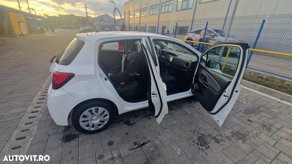 Toyota Yaris 1.5 VVT-i HSD Terra - 27