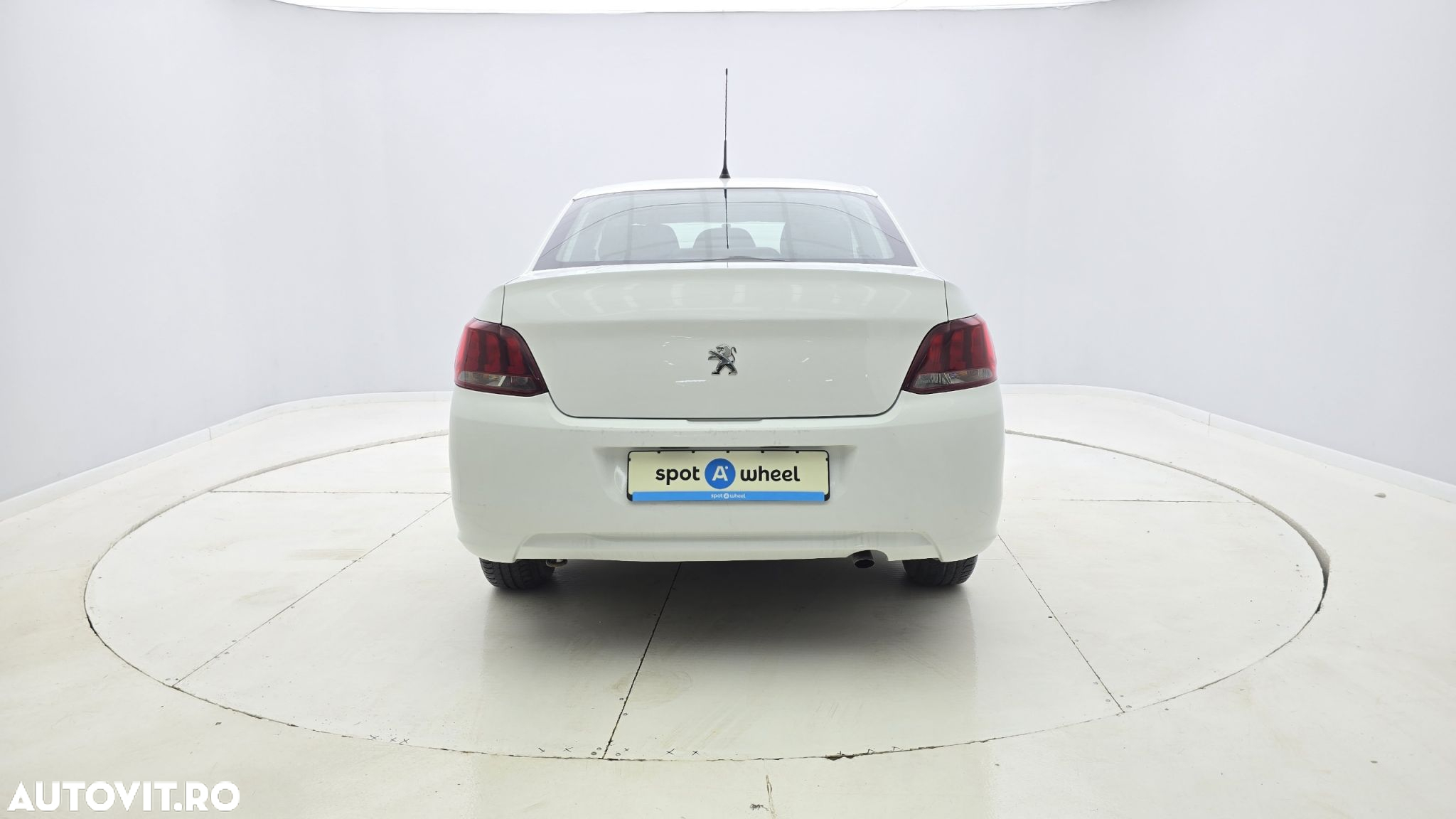 Peugeot 301 1.6 BlueHDI FAP Active - 7
