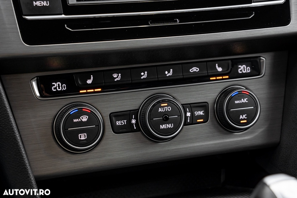Volkswagen Passat 1.6 TDI DSG Comfortline - 35