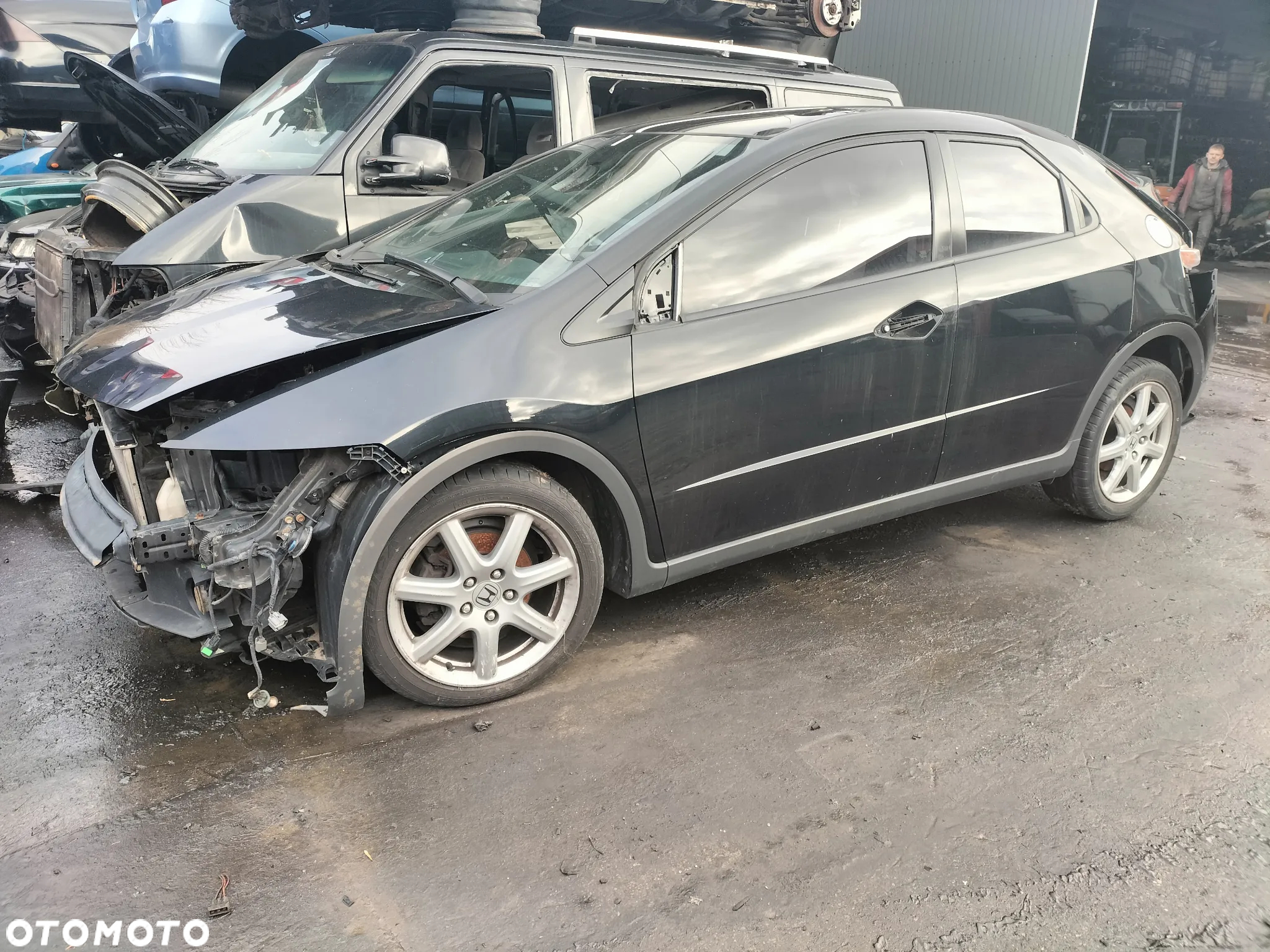 CAŁE AUTO NA CZĘŚCI KIEROWNICA RADIO FOTELE FELGI  HONDA CIVIC VIII UFO HATACHBACK 5D - 2