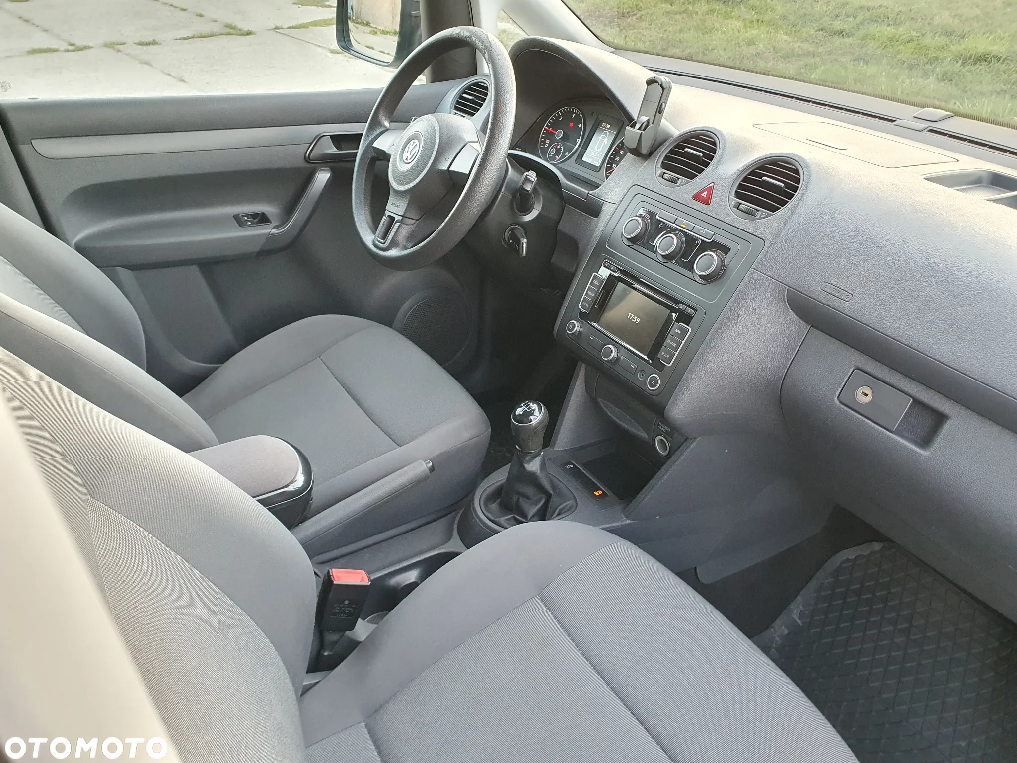 Volkswagen Caddy - 18