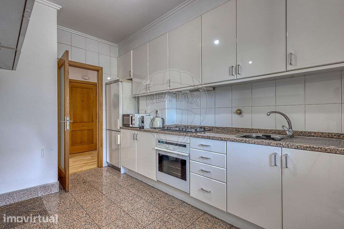 Apartamento T1 para arrendamento - Grande imagem: 3/22
