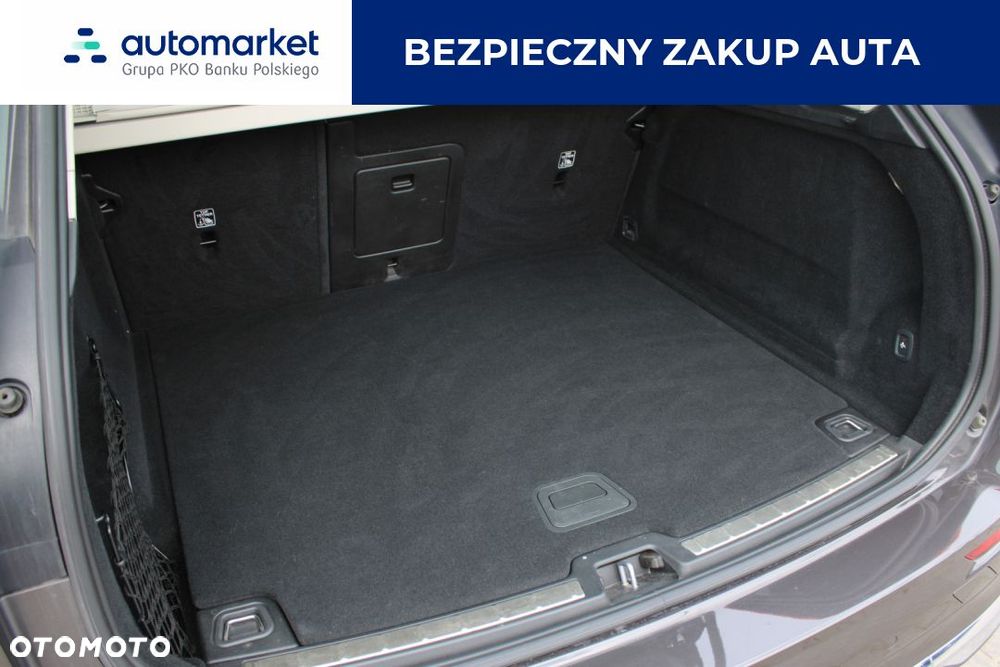 Volvo XC 60 B4 D AWD Plus Bright - 11