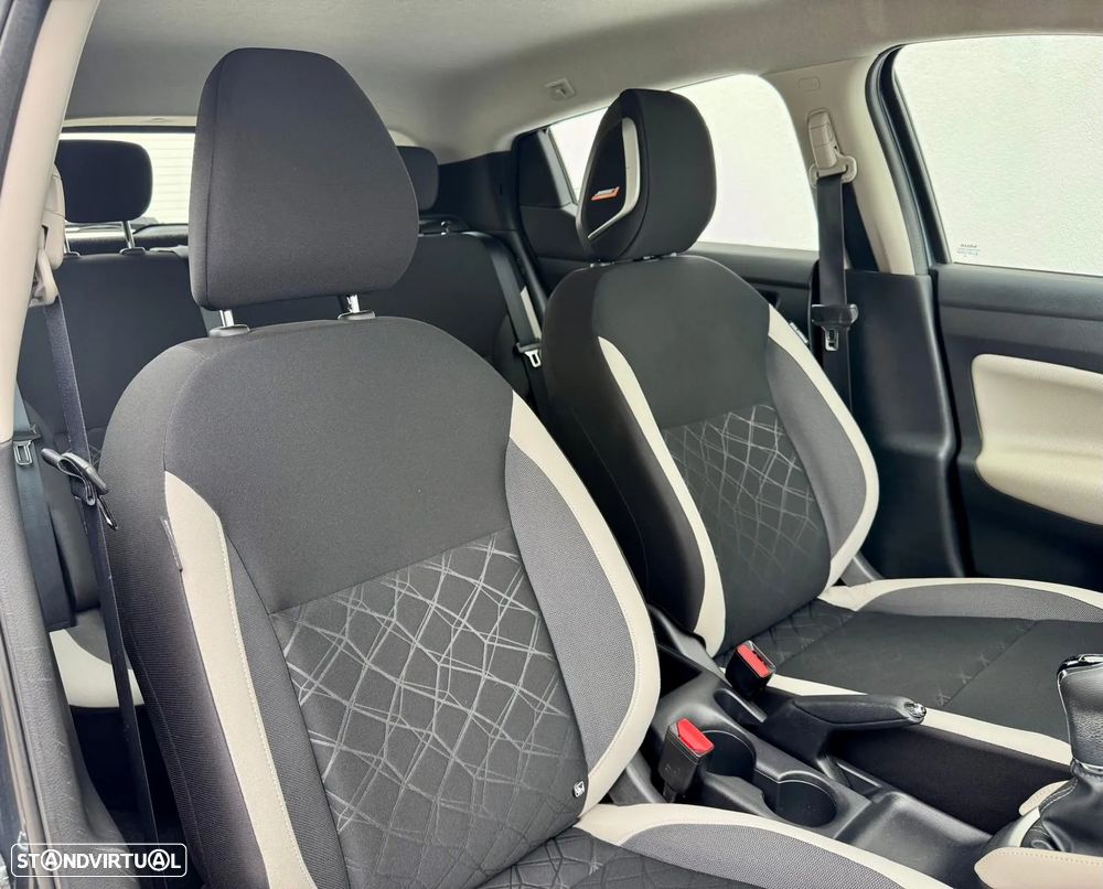 Nissan Micra 1.0 G Visia - 5