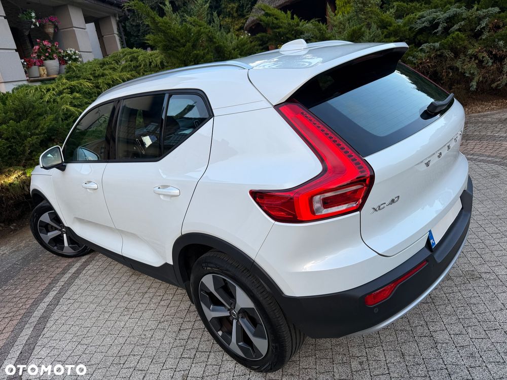 Volvo XC 40 B3 B DKG Plus Dark - 14
