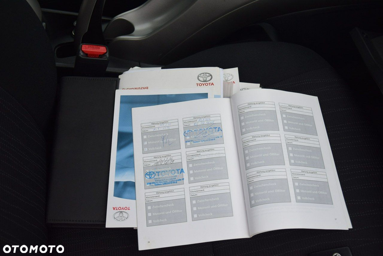 Toyota Auris 1.6 Active - 27