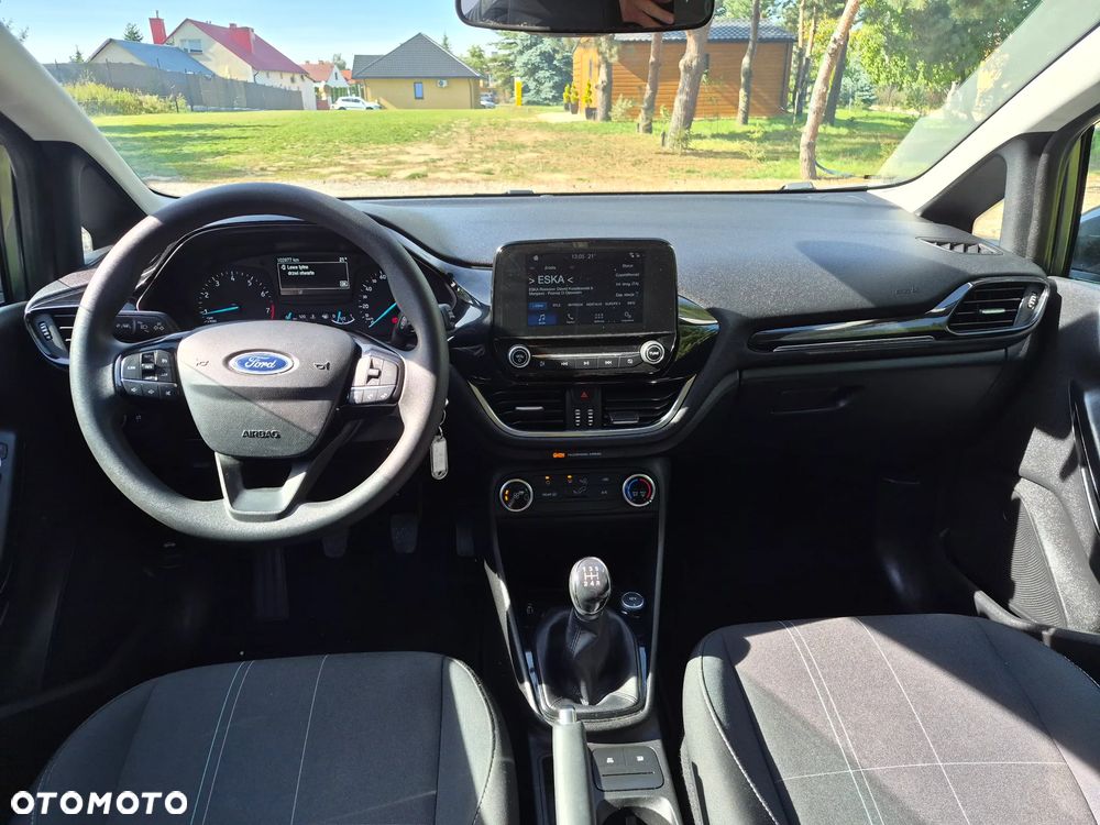 Ford Fiesta - 9