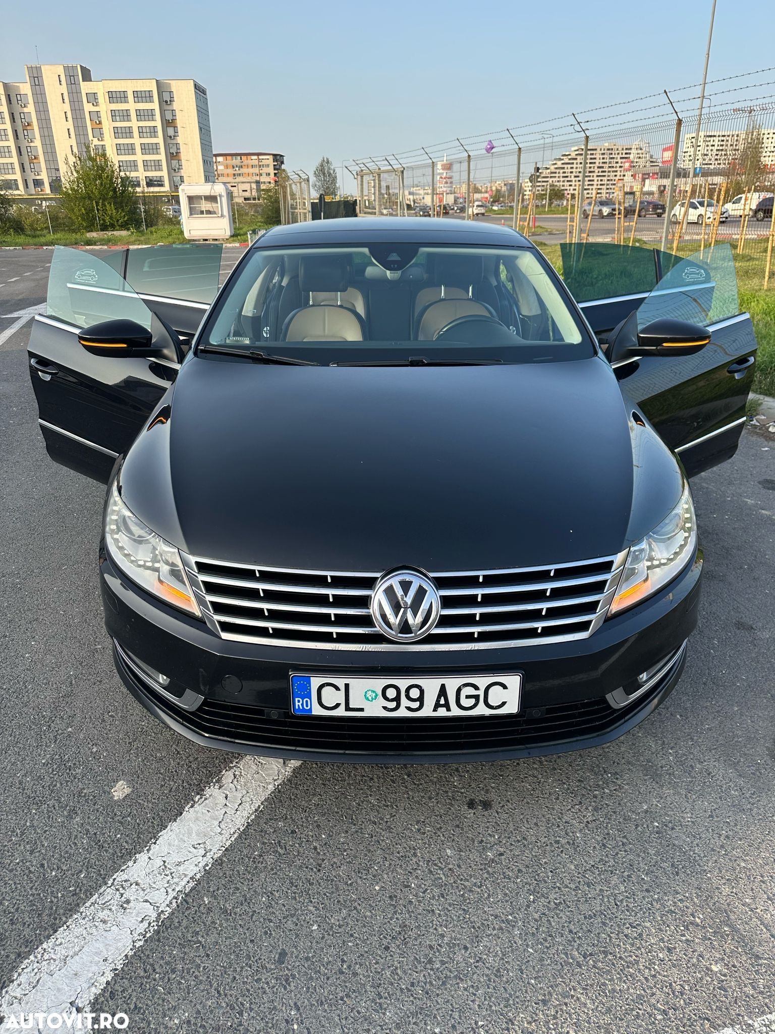Volkswagen Passat CC - 1