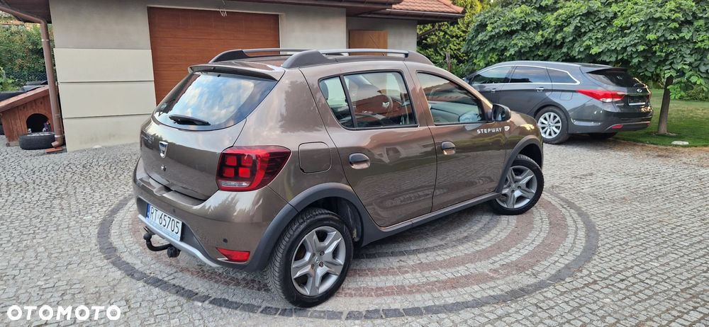 Dacia Sandero 0.9 TCe SL Celebration - 3