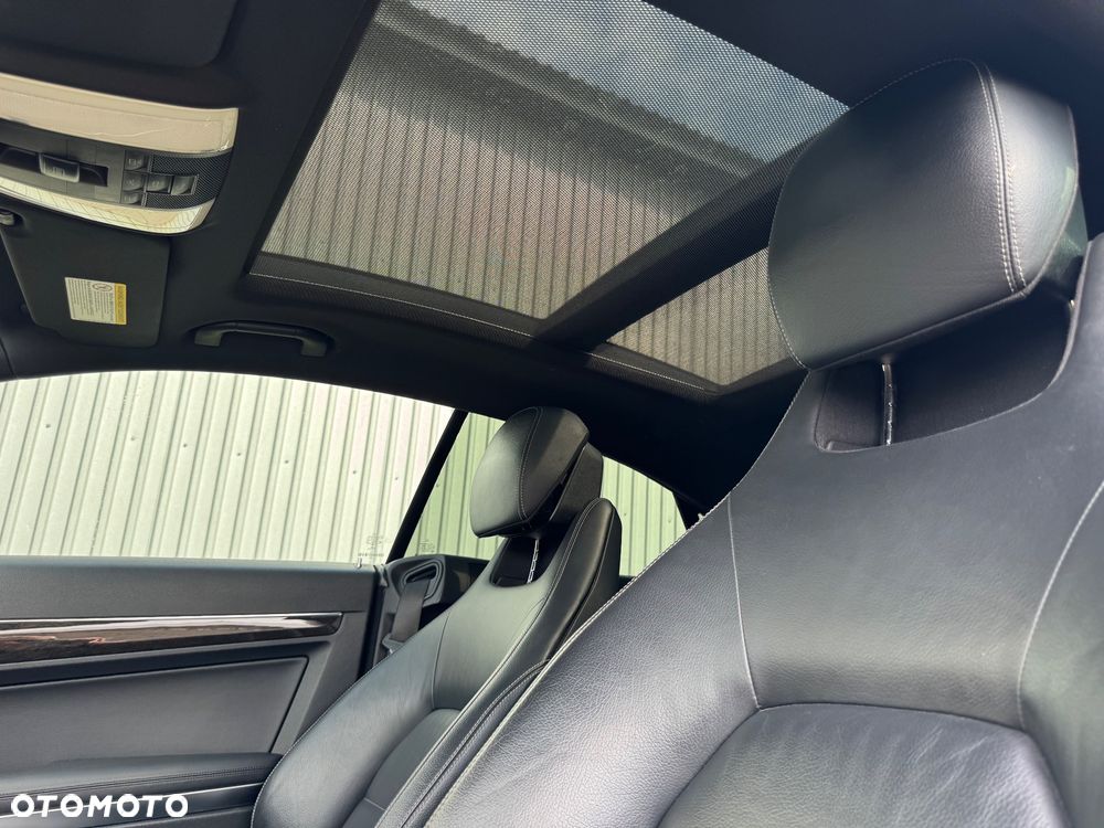 Mercedes-Benz Klasa E - 17