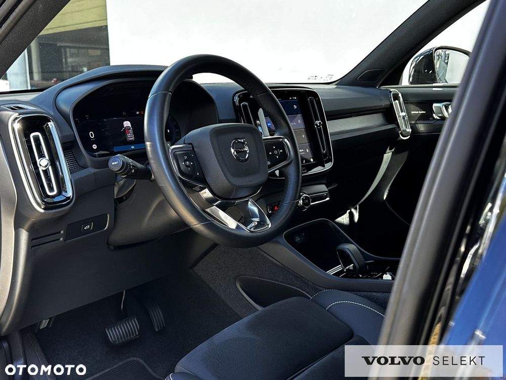 Volvo XC 40 - 22