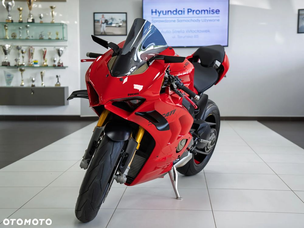Ducati Panigale V4S - 1