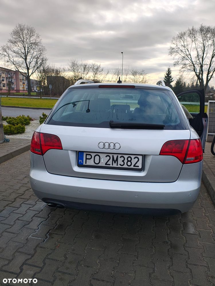 Audi A4 Avant 2.0 TDI DPF multitronic - 9