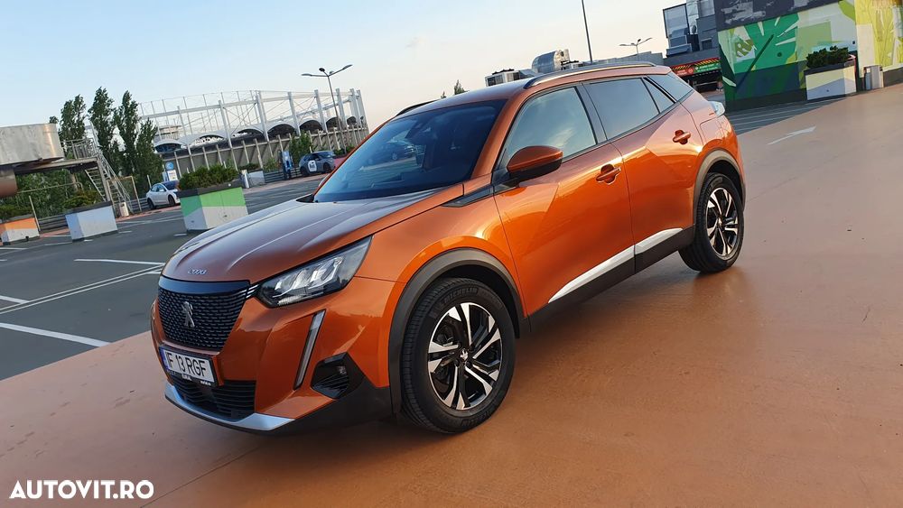 Peugeot 2008 1.2 PureTech EAT8 STT GT - 1