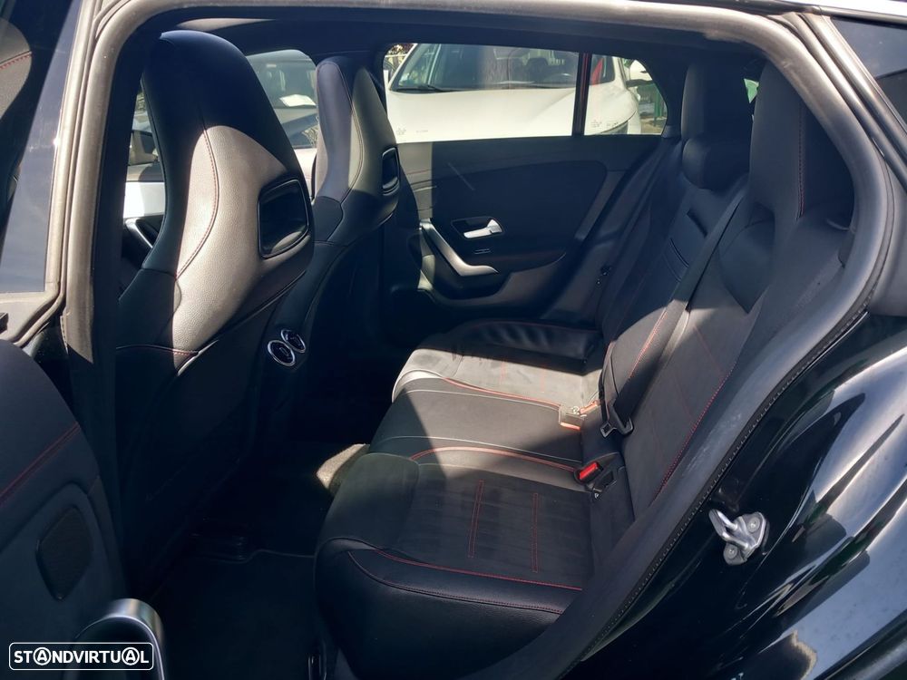 Mercedes-Benz CLA 180 d Shooting Brake AMG Line Aut. - 26