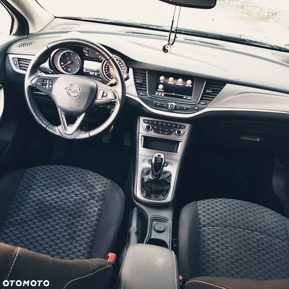 Opel Astra - 14