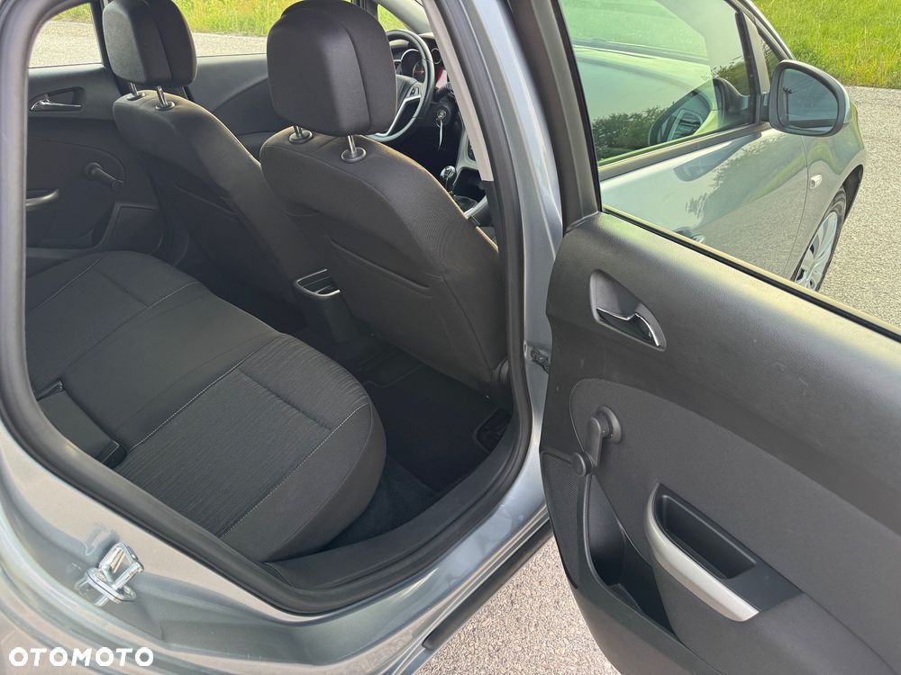 Opel Astra 1.4 Turbo Design Edition - 19