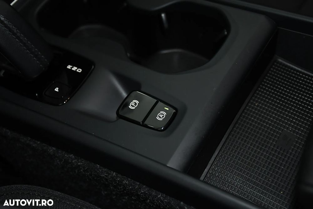 Volvo XC 40 - 36