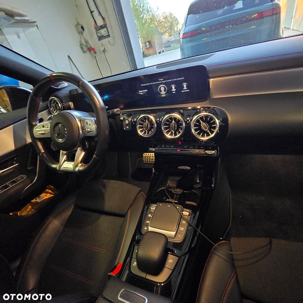 Mercedes-Benz CLA - 6