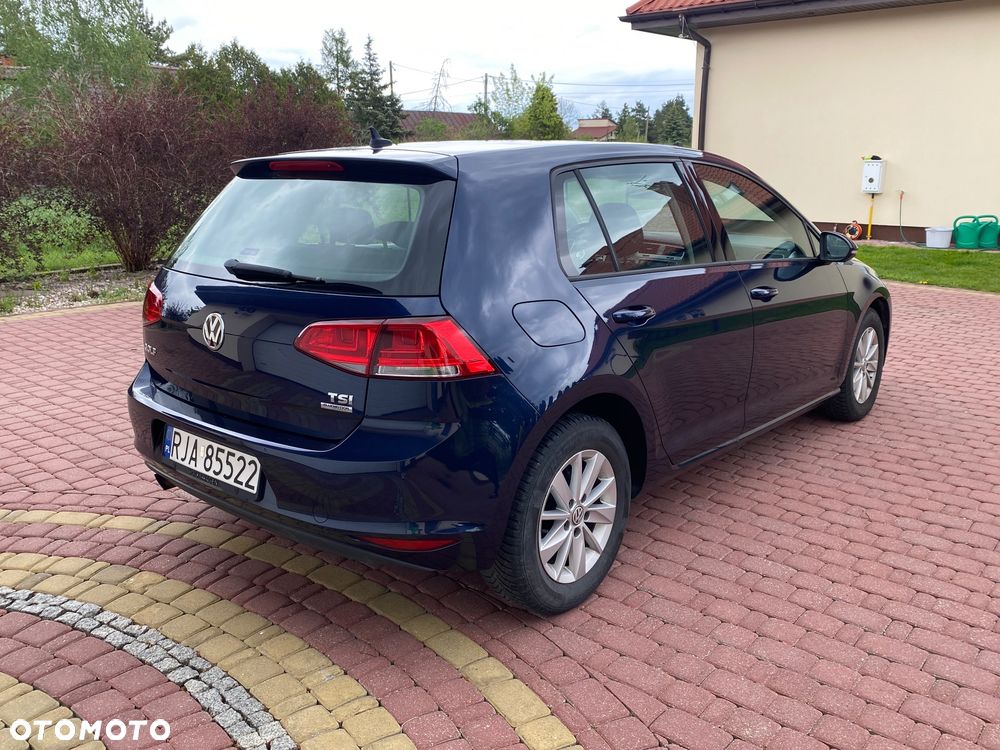 Volkswagen Golf - 5