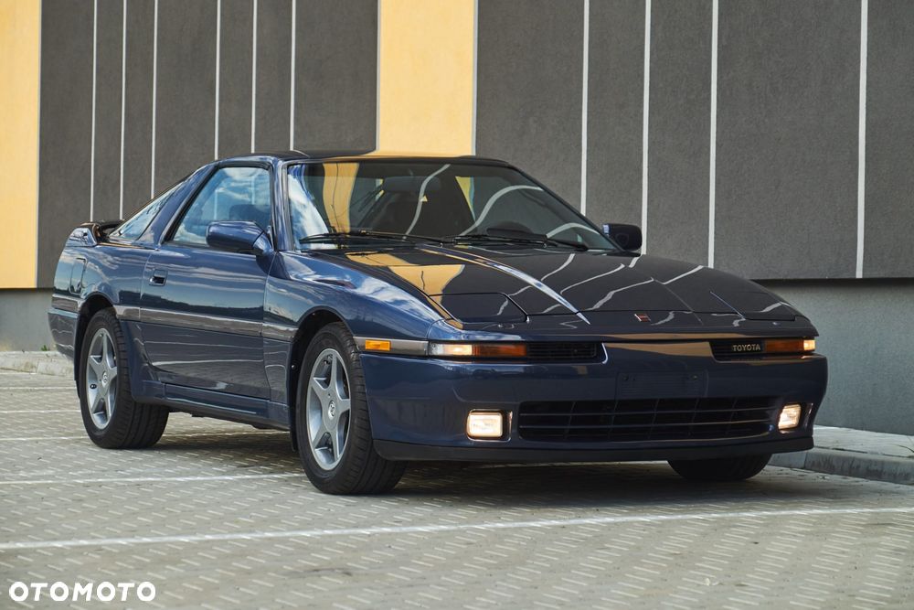 Toyota Supra 3.0 Turbo - 3