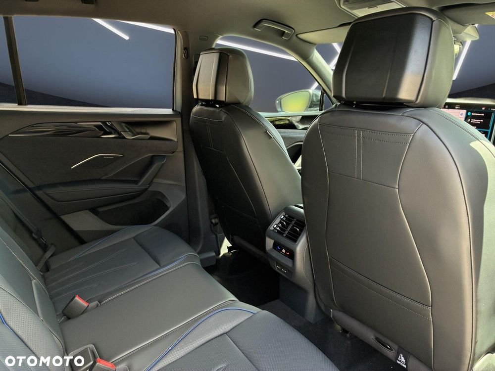 Volkswagen Tiguan - 29