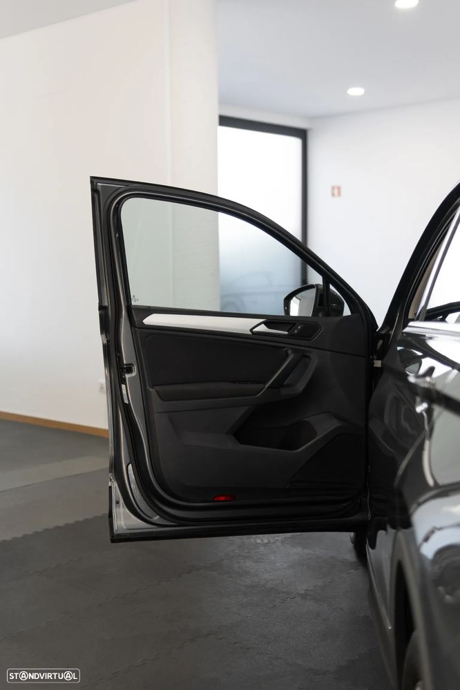 VW Tiguan 2.0 TDI Confortline - 25