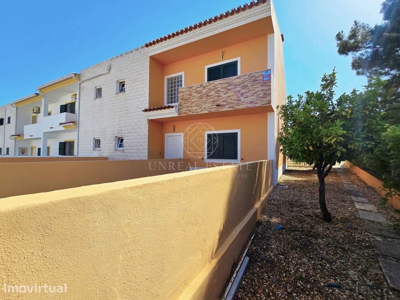 Moradia T4 Exclusiva com Piscina e 900m² de Terreno | Quinta da Serral - Grande imagem: 4/60