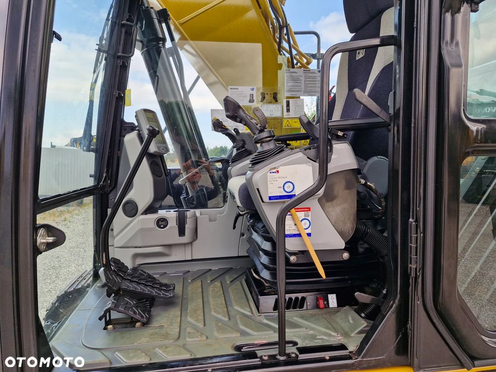 Caterpillar 320 EL RR - 12