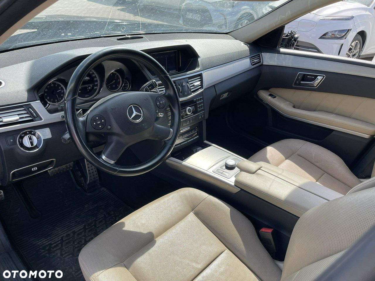 Mercedes-Benz Klasa E 300 BlueTEC 7G-TRONIC Avantgarde - 6