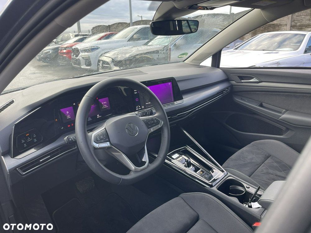 Volkswagen Golf 1.5 eTSI OPF DSG Move - 9