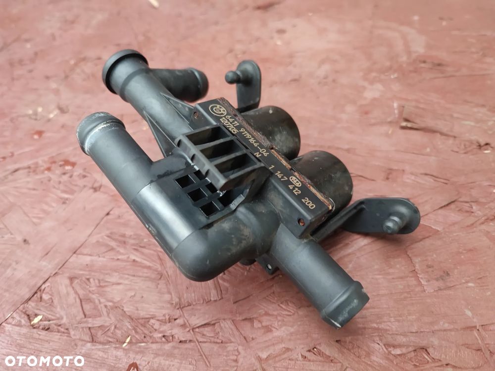 BMW F01 / F01N / F02 / F02N / F04 / F06 / F07 / F07N / F10 / F11 / F10N / F11N / F12 / F13 ORYGINALNY ZAWÓR WODY NAGRZEWNICY / ZAWÓR TERMOSTATYCZNY / ELEKTROZAWÓR O NR.  64 53 9 119 164 OEM W DOBRYM STANIE - 3