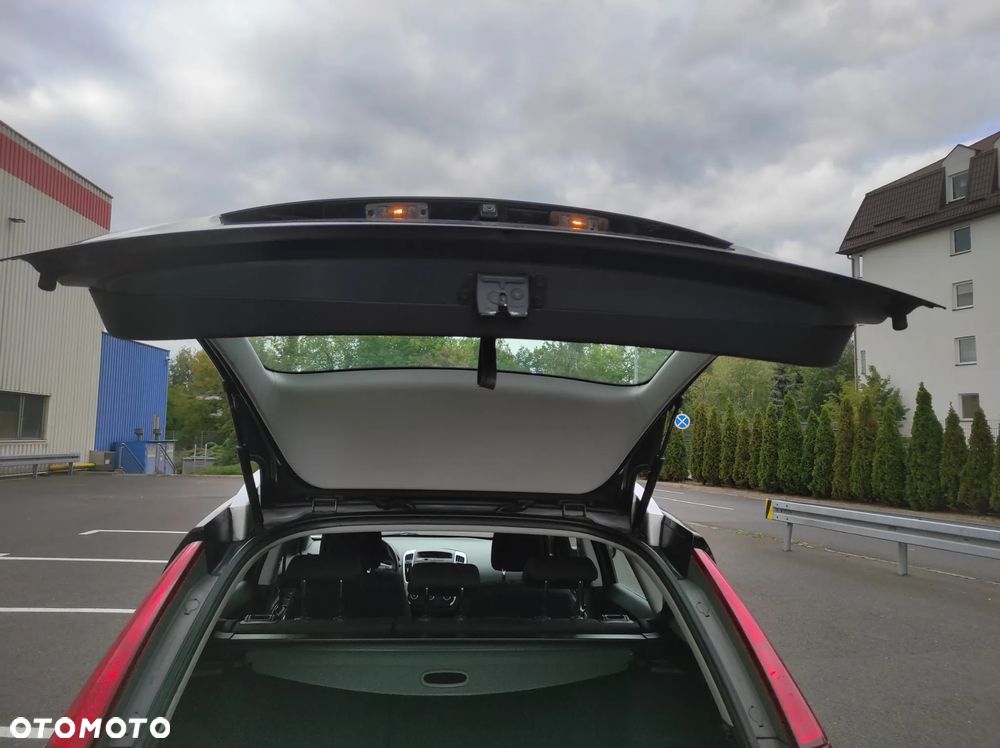 Kia Ceed 1.4 CVVT SW Edition 7 - 8