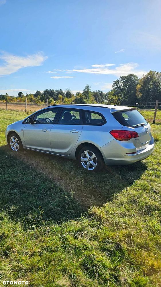 Opel Astra 1.4 EcoFLEX Design Edition - 10