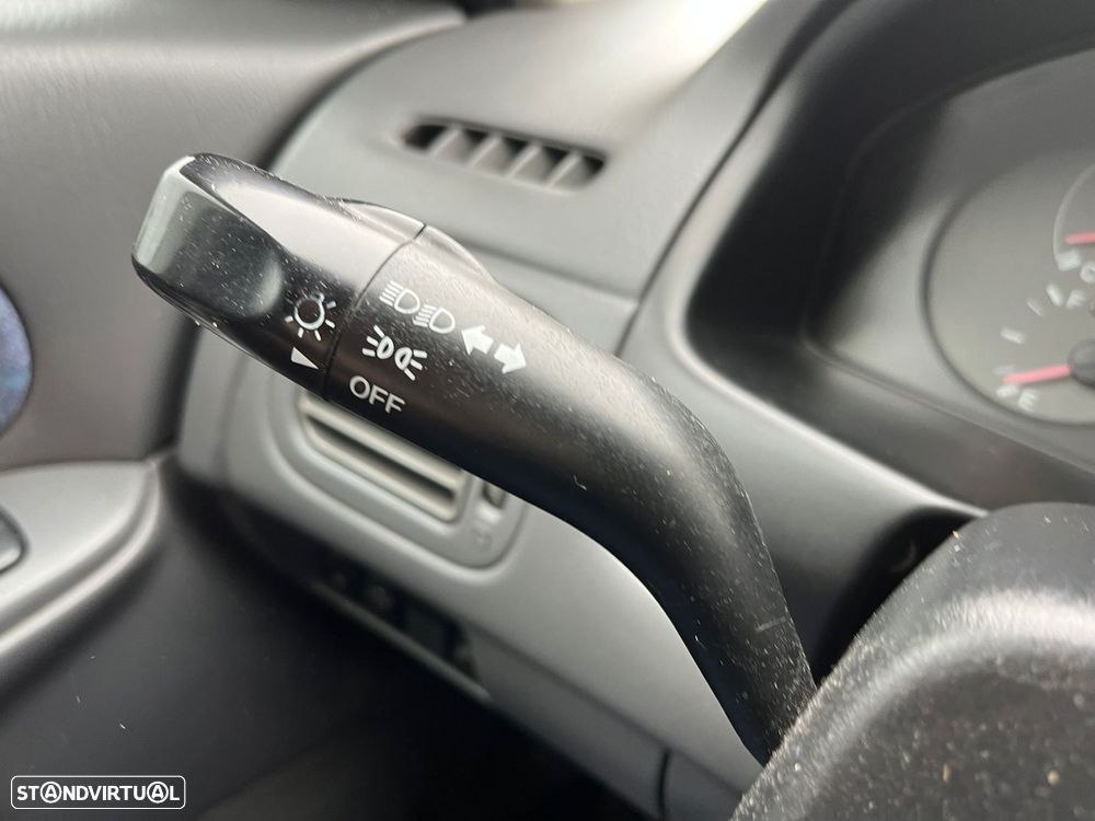 Mazda 323 1.3 Familia - 20