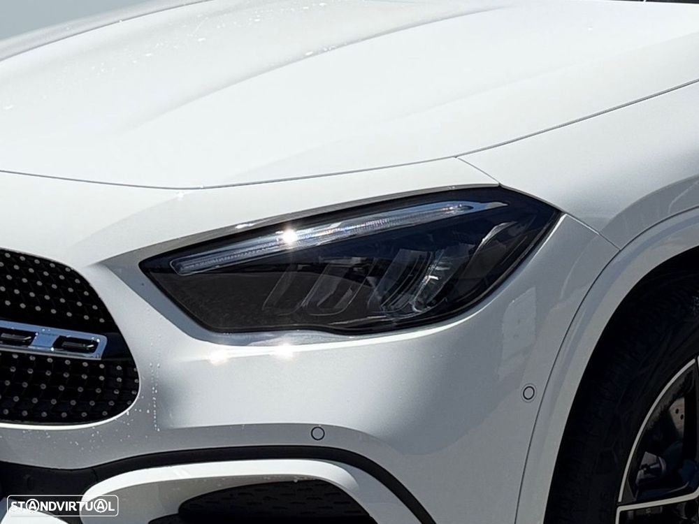 Mercedes-Benz GLA 250 e AMG Line - 10