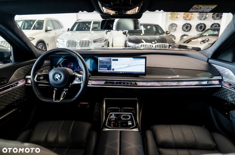 BMW Seria 7 740d xDrive sport - 23