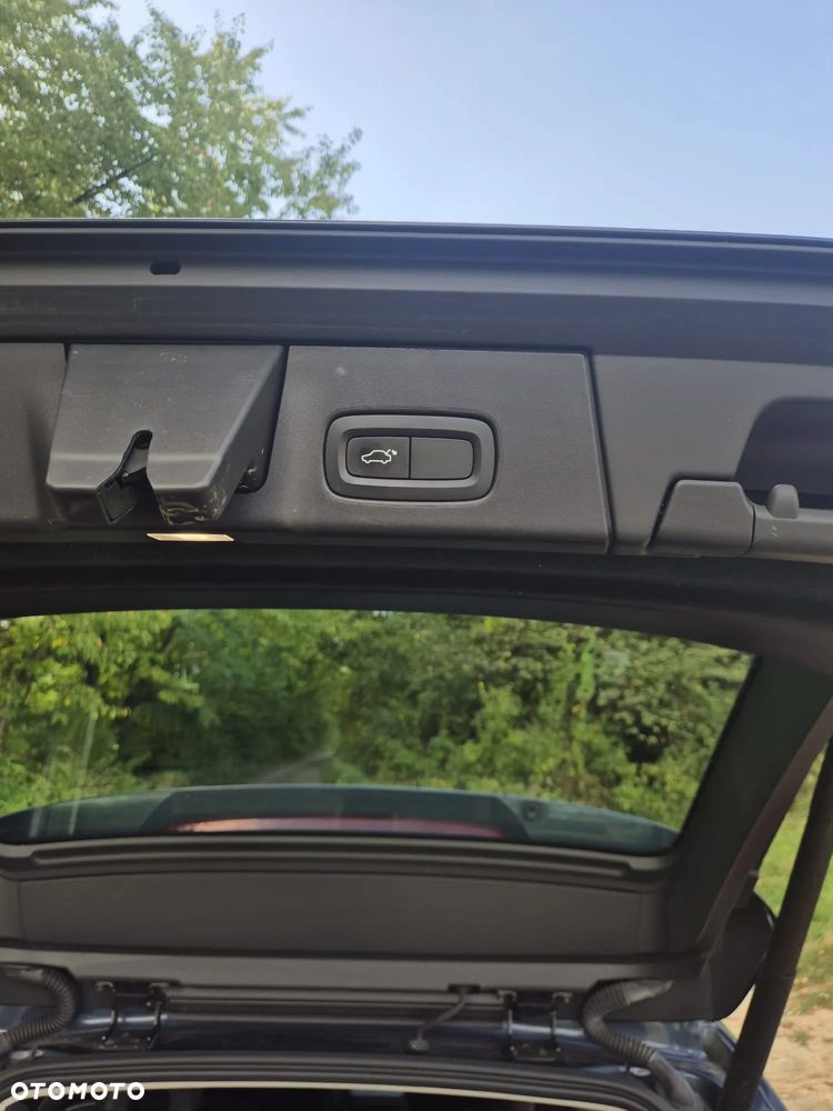 Volvo V90 T4 Momentum Pro - 15