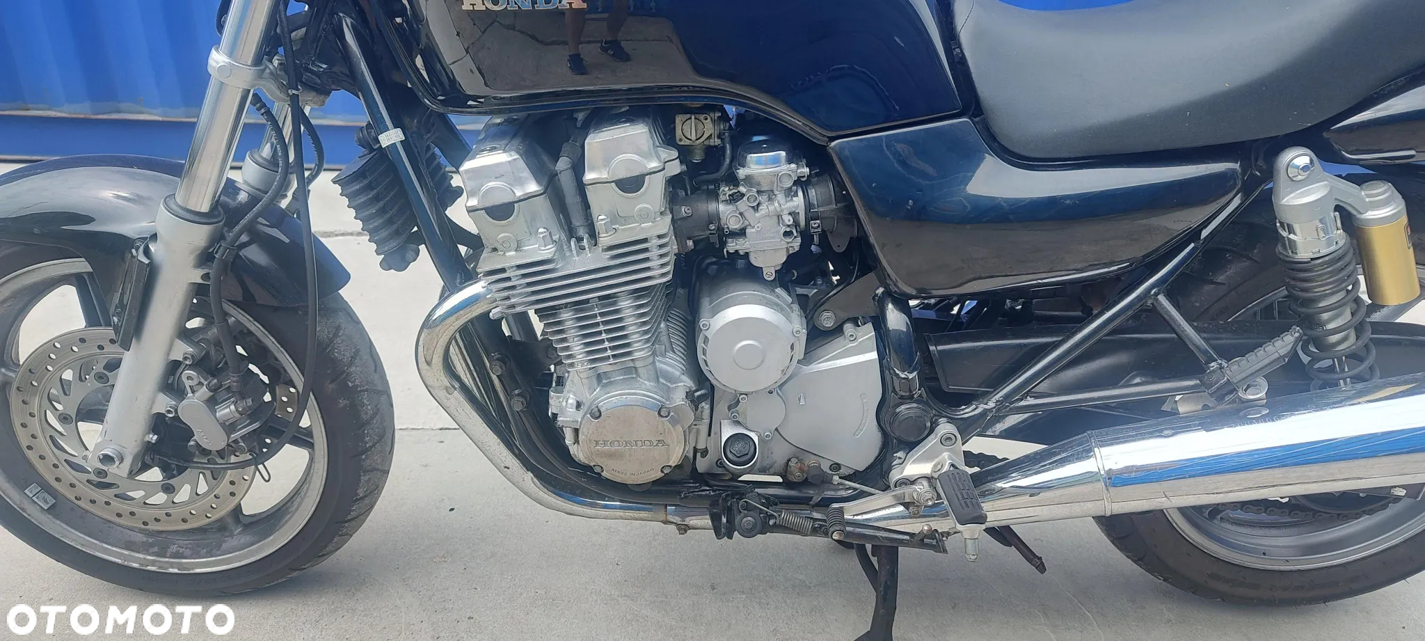 Honda CB - 2