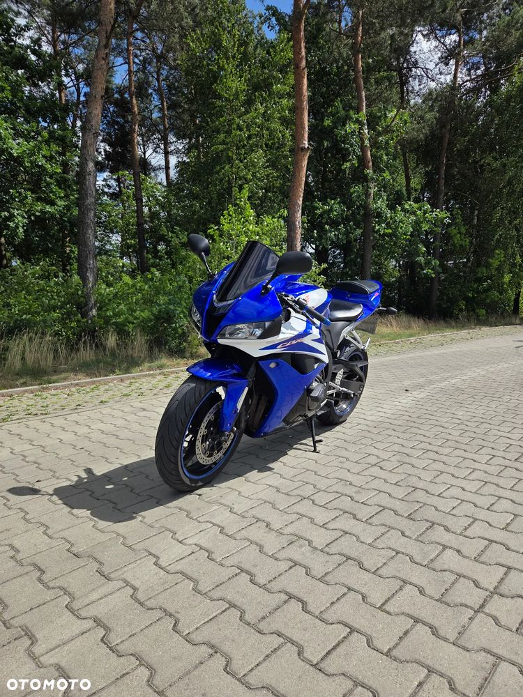 Honda CBR - 3