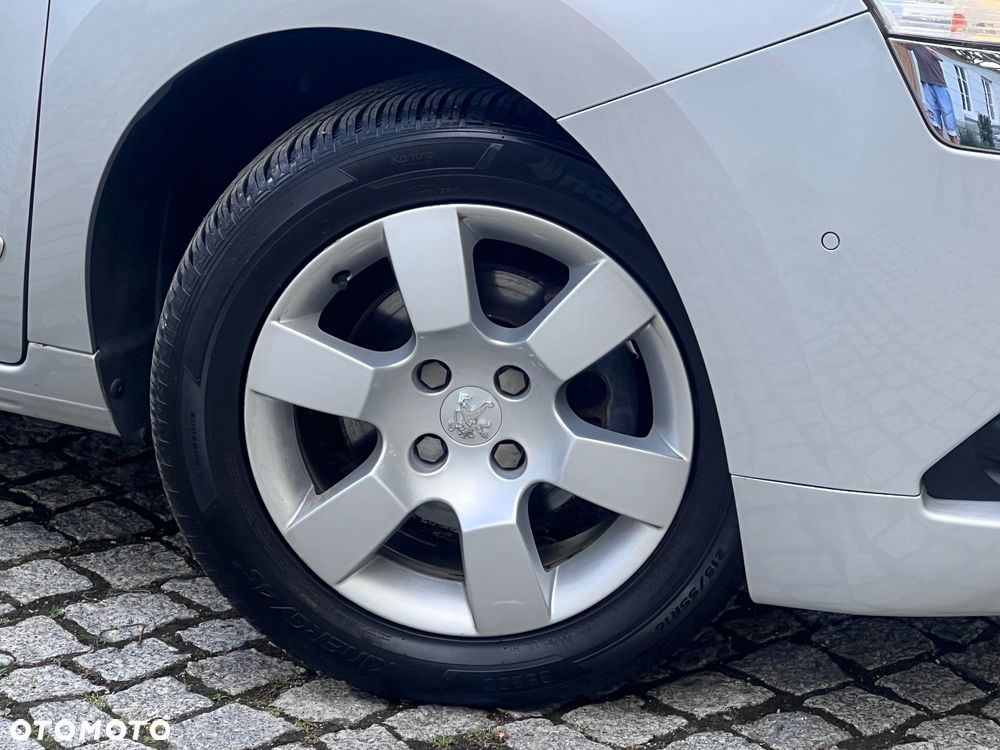 Peugeot 5008 HDI FAP 110 EGS6 Business-Line - 36