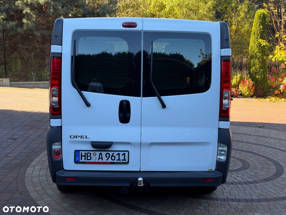 Opel Vivaro - 6