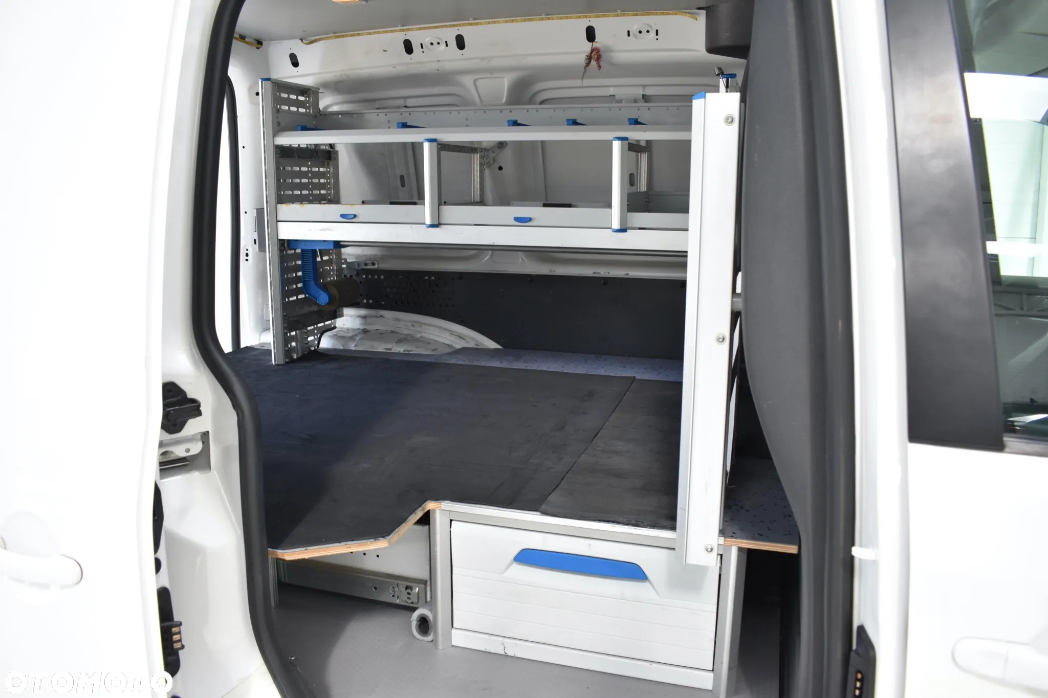 Volkswagen caddy - 22