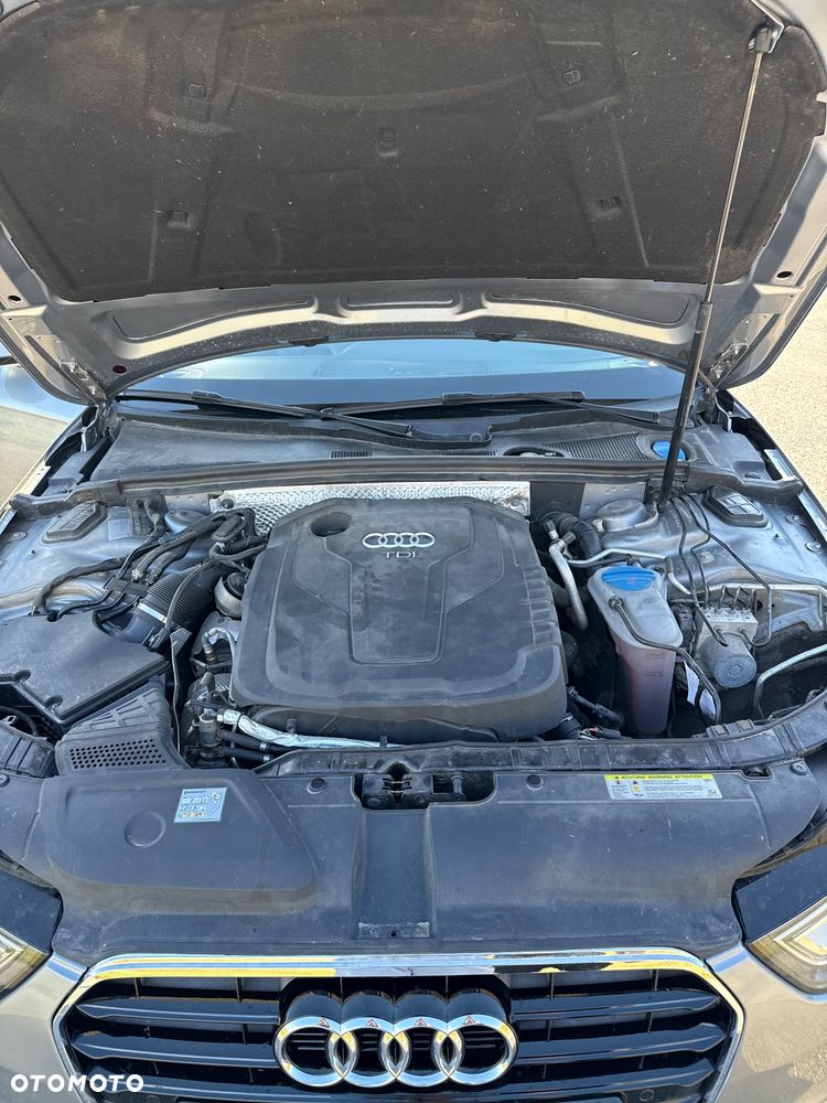 Audi A4 Avant 2.0 TDI DPF clean diesel S line Sportpaket - 33