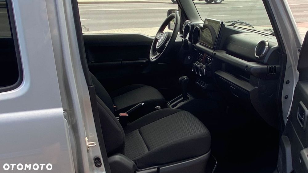 Suzuki Jimny - 11