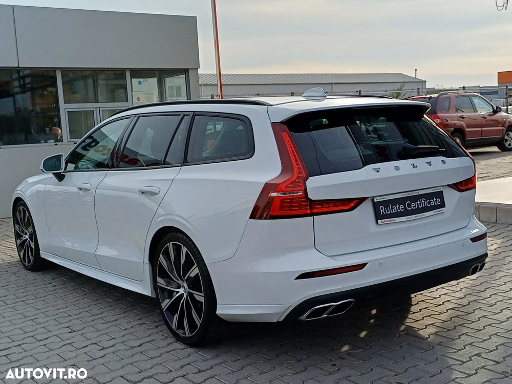 Volvo V60 B4 MHEV AT8 FWD Momentum - 6